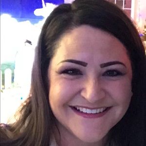 Meet your Posher, Sandie